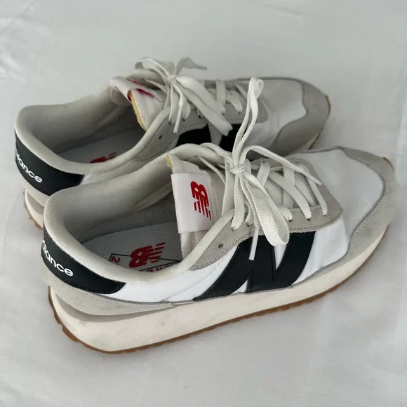 New Balance 237 - Picture 4 of 9